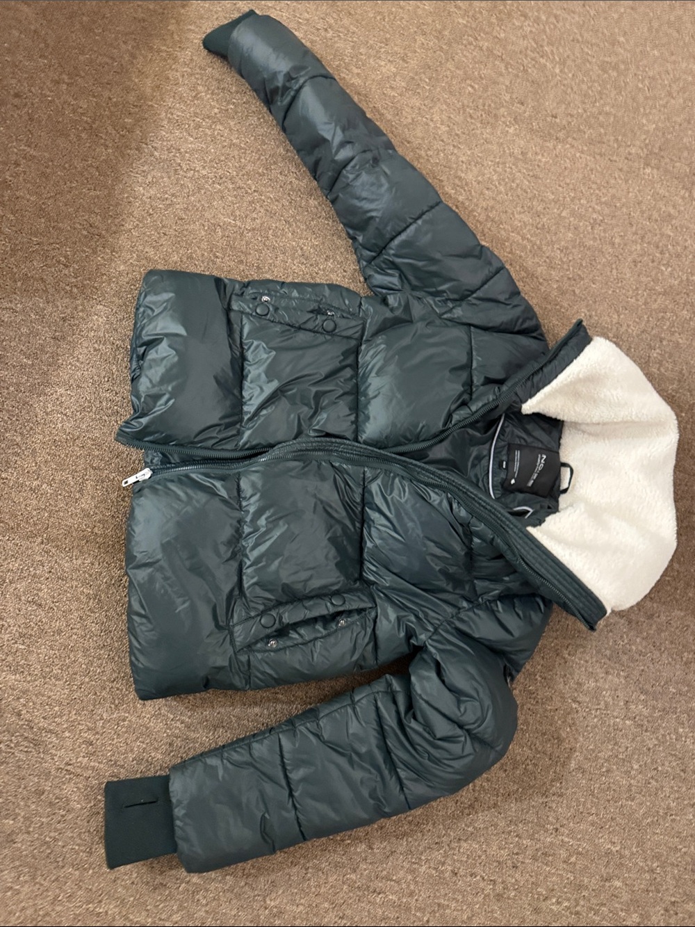 Noize medium like new forest green jacket